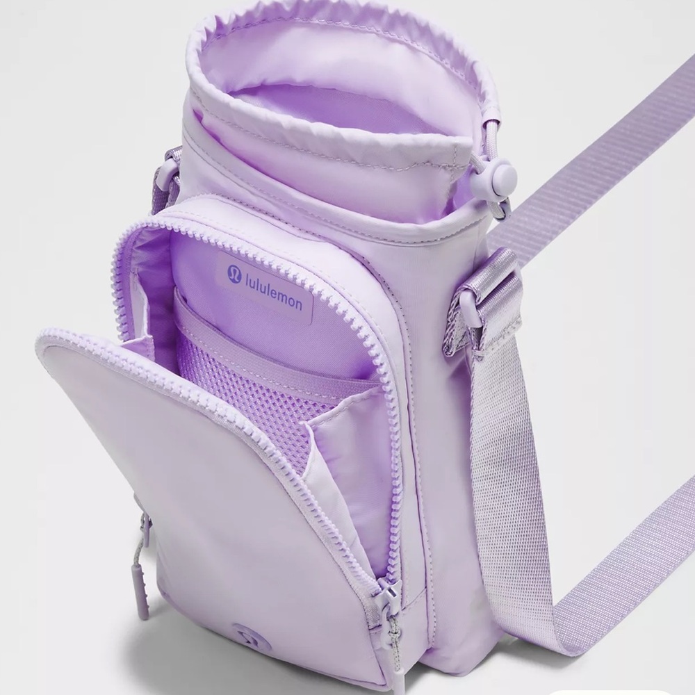 LULULEMON WATER BOTTLE CROSSBODY